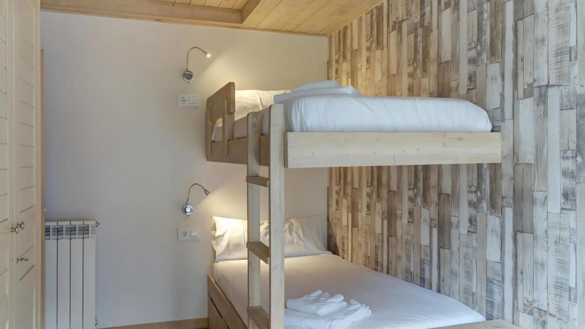 Luis Arias En Val De Ruda Apartment Naut Aran Spain